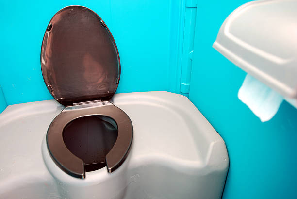 Best Porta potty delivery and setup  in Holdenville, OK